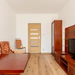Apartment Komandorska Sea Breeze By Bookinghost *