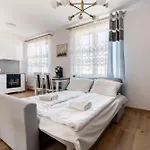 Komandorska Sea Breeze By Bookinghost Apartment