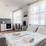 Apartment Komandorska Sea Breeze By Bookinghost Gdynia
