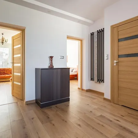 Komandorska Sea Breeze By Bookinghost *