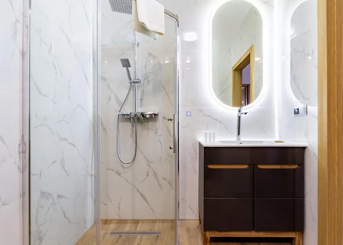 Apartment Komandorska Sea Breeze By Bookinghost *